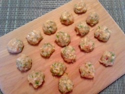 Суп с куриными фрикадельками и клецками - шаг 9 Суп с куриными фрикадельками и клецками - шаг 9