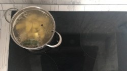 Суп Шурпа из курицы - шаг 4 Суп Шурпа из курицы - шаг 4