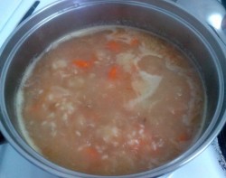 Суп с рисом и морковью из рыбной консервы - шаг 8 Суп с рисом и морковью из рыбной консервы - шаг 8