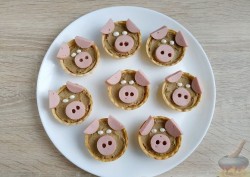 Тарталетки с паштетом в год Свиньи-Кабана - шаг 6