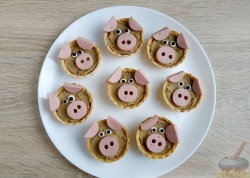 Тарталетки с паштетом в год Свиньи-Кабана - шаг 7