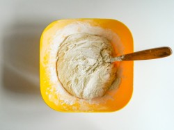 Тесто для пирожков без молока и яиц на воде - шаг 7 Тесто для пирожков без молока и яиц на воде - шаг 7