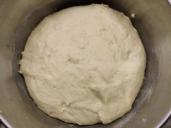 Тесто на сухом молоке на пирожки - шаг 10 Тесто на сухом молоке на пирожки - шаг 10