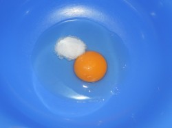 Тонкие бабушкины блины на молоке - шаг 2