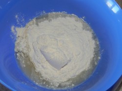 Тонкие бабушкины блины на молоке - шаг 4