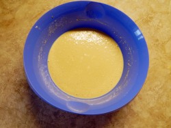 Тонкие бабушкины блины на молоке - шаг 5