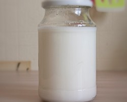 Топленое молоко на плитке - шаг 1 Топленое молоко на плитке - шаг 1