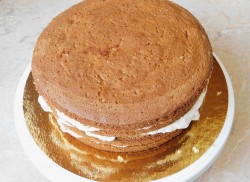 Бисквитный торт с бананами - шаг 11