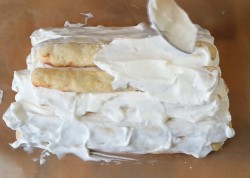 Торт Дрова под снегом без яиц - шаг 17