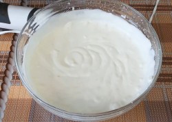 Торт Дрова под снегом без яиц - шаг 10