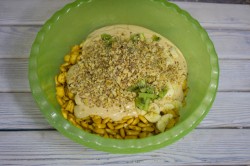 Торт из рыбок со сгущенкой - шаг 7 Торт из рыбок со сгущенкой - шаг 7