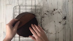 Шоколадный торт на Раз Два Три - шаг 7