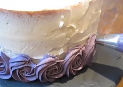Сливочный торт с цветами - шаг 8