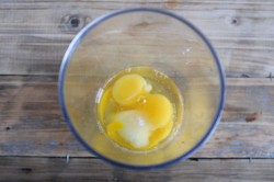 Торт с изюмом и орехами - шаг 5 Торт с изюмом и орехами - шаг 5