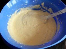 Торт со сгущенкой бисквитный - шаг 9 Торт со сгущенкой бисквитный - шаг 9