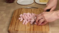 Трио - простой и вкусный солидный салат за 5 минут - шаг 2