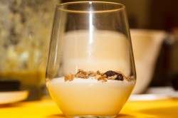 Творожный мусс с фруктовым смузи - шаг 3