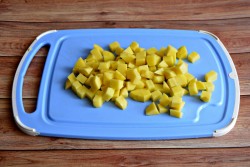 Уха из скумбрии свежемороженой - шаг 2