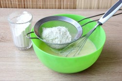 Вафли на маргарине хрустящие в вафельнице - шаг 4