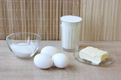 Вафли тонкие в электровафельнице - шаг 1 Вафли тонкие в электровафельнице - шаг 1