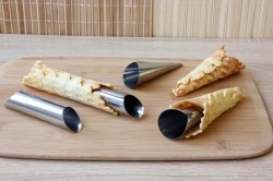 Вафли тонкие в электровафельнице - шаг 11 Вафли тонкие в электровафельнице - шаг 11