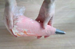 Ванильные капкейки с кремом - шаг 29