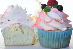 Ванильные капкейки с кремом - шаг 33