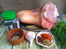 Ветчина из рульки - шаг 1 Ветчина из рульки - шаг 1