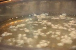 Воздушный рис с водой на подсолнечном масле - шаг 4 Воздушный рис с водой на подсолнечном масле - шаг 4