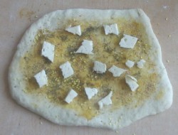 Домашний хлеб на сыворотке в духовке - шаг 8 Домашний хлеб на сыворотке в духовке - шаг 8