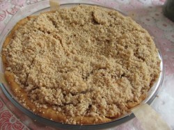 Яблочно-банановый пирог на сметане со штрейзелем - шаг 16 Яблочно-банановый пирог на сметане со штрейзелем - шаг 16