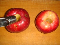 Яблочное пюре со сгущенкой - шаг 2 Яблочное пюре со сгущенкой - шаг 2