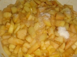 Яблочное пюре со сгущенкой - шаг 5 Яблочное пюре со сгущенкой - шаг 5