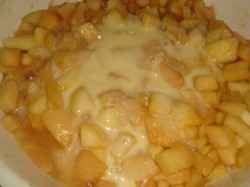 Яблочное пюре со сгущенкой - шаг 6 Яблочное пюре со сгущенкой - шаг 6