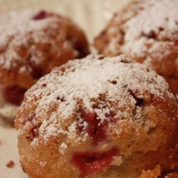 Ягодные кексы с шоколадом