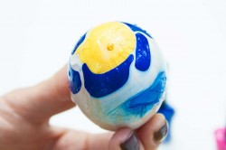 Яйца с сюрпризом на Пасху - шаг 4 Яйца с сюрпризом на Пасху - шаг 4