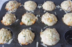 Закусочные маффины с ветчиной и сыром - шаг 8 Закусочные маффины с ветчиной и сыром - шаг 8