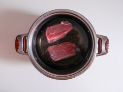 Заливное из говядины с желатином - шаг 3 Заливное из говядины с желатином - шаг 3