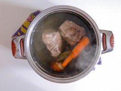 Заливное из говядины с желатином - шаг 5 Заливное из говядины с желатином - шаг 5