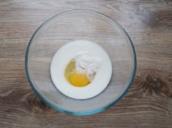 Заливной пирог с капустой и яйцом - шаг 5 Заливной пирог с капустой и яйцом - шаг 5