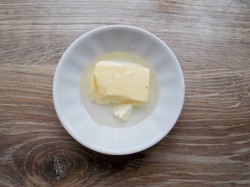 Заливной пирог с капустой и яйцом - шаг 6 Заливной пирог с капустой и яйцом - шаг 6