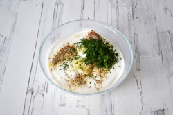 Запеченные овощи в сметане в духовке - шаг 9