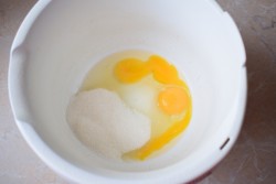 Заварное тесто для блинов на молоке - шаг 2 Заварное тесто для блинов на молоке - шаг 2