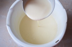 Заварное тесто для блинов на молоке - шаг 6 Заварное тесто для блинов на молоке - шаг 6