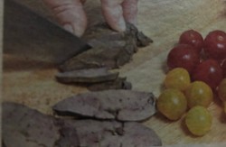 Зеленый салат с куриной печенкой - шаг 3 Зеленый салат с куриной печенкой - шаг 3