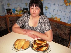 Жареные пирожки с яблоками на сковороде - шаг 15 Жареные пирожки с яблоками на сковороде - шаг 15