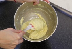 Апельсиновый кекс с глазурью - шаг 8