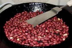 Арахис в сахаре - шаг 2