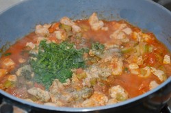 Азу из филе индейки с маринованными огурцами - шаг 15