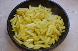 Азу по татарски с картошкой - шаг 4